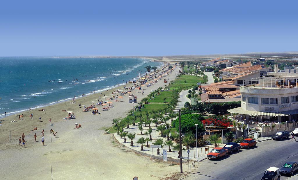 Blazer Residence Larnaca Exteriör bild